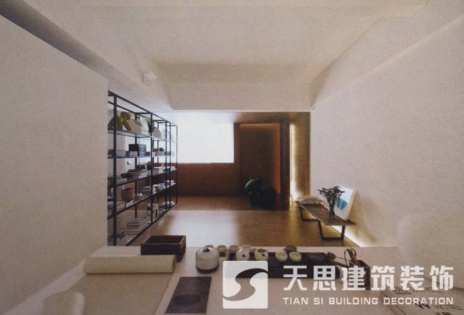 <a href=http://www.xbptm.cn/ target=_blank class=infotextkey>合肥辦公室裝修</a>側面書架