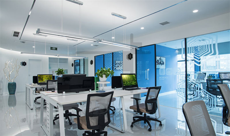 <a href=http://www.xbptm.cn/ target=_blank class=infotextkey>合肥辦公室裝修</a>怎樣實現和諧的布局設計清爽自然